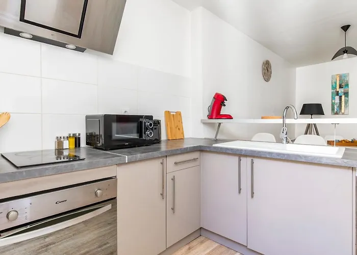 Whitehorse 2 Cahorscitystay 카오르